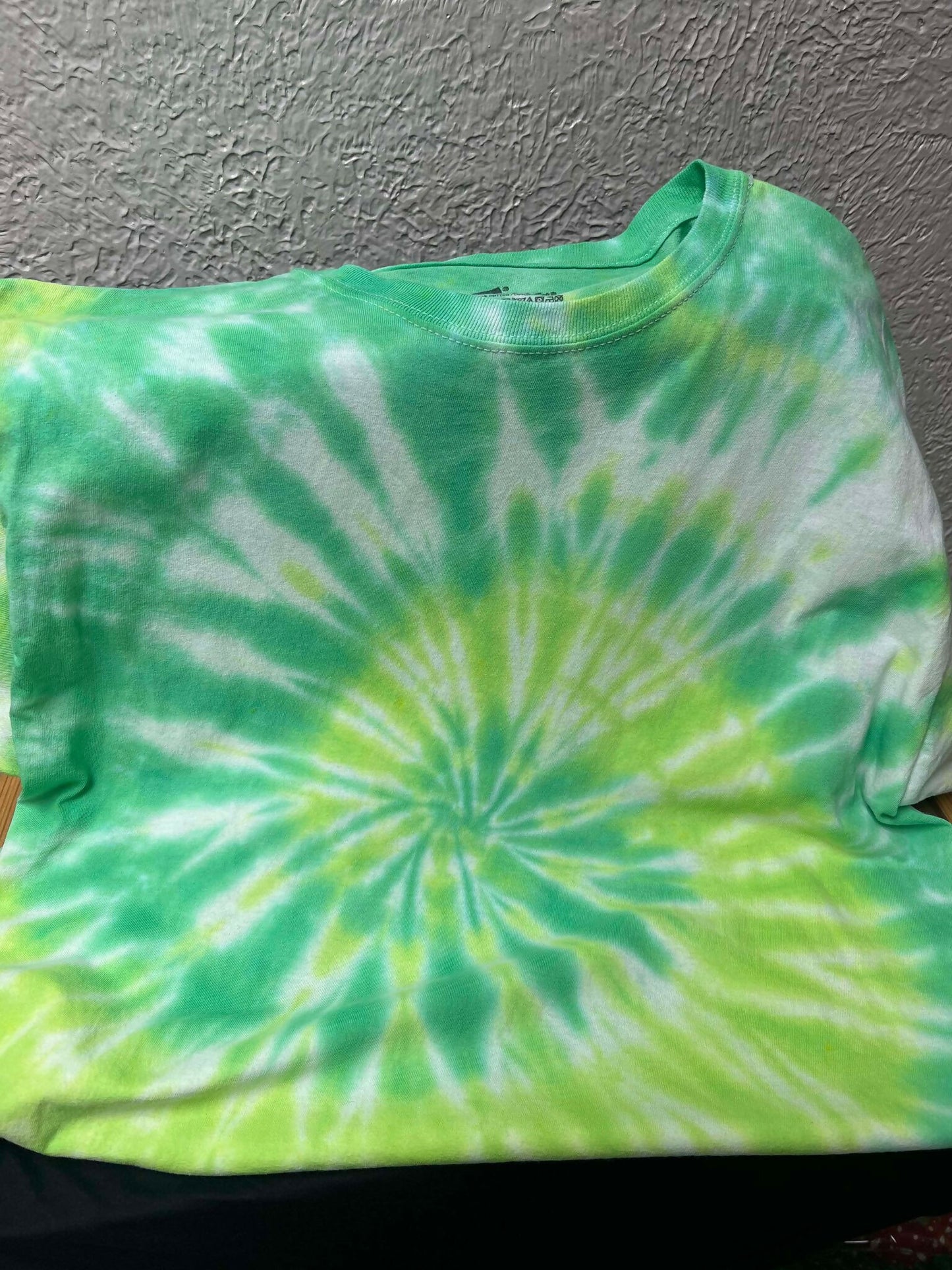 Tie Dye T-Shirt-Spiral-Dark Green-Light Green-Men's-XL