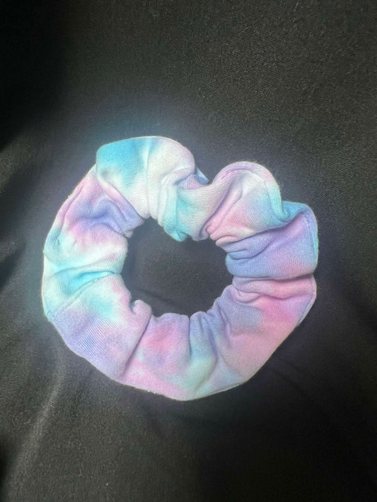 Tie Dye Hair Scrunchie pink/blue white